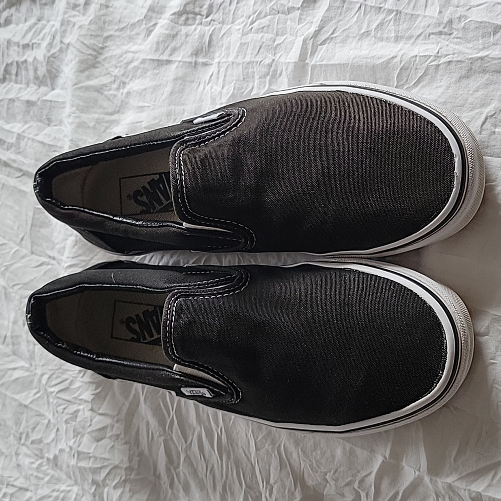 Van Classic Slip men's 6 5 women's 8